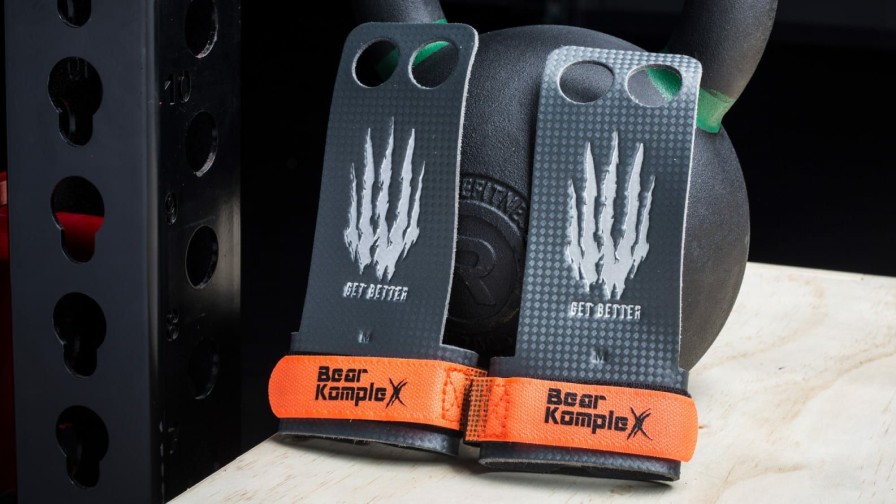 Bodyweight & Gymnastics * | Bear Komplex 2 Hole Hand Grips Carbon Fiber